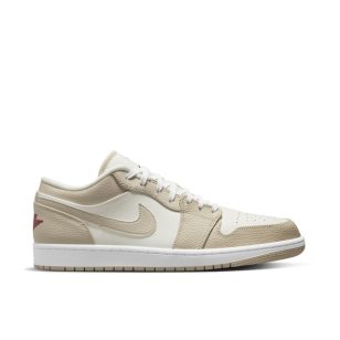AIR JORDAN 1 LOW SE SAIL UNIVERSITY RED